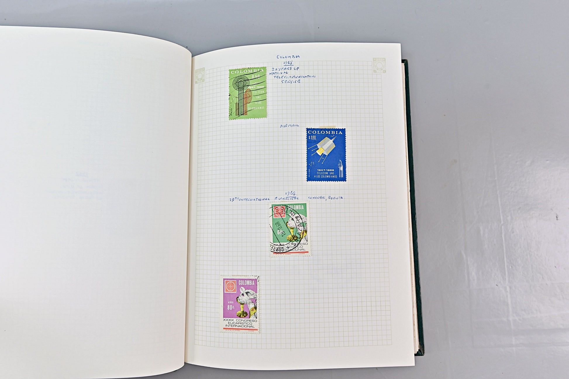 6618 World Stamp Album. Early to Modern. Ireland, Denmark, Czech. 73 Images