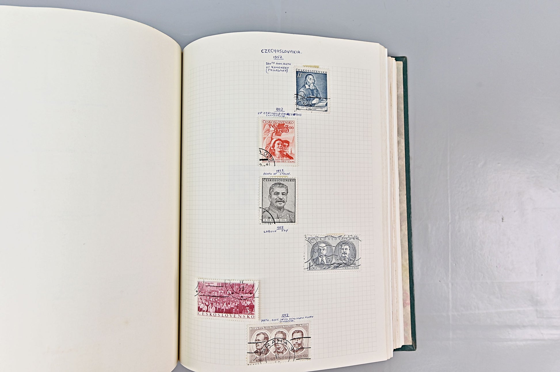 6618 World Stamp Album. Early to Modern. Ireland, Denmark, Czech. 73 Images