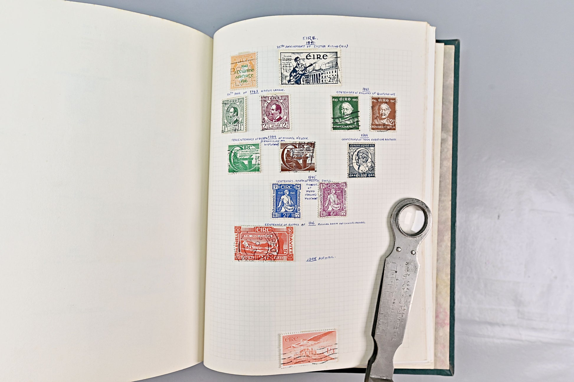 6618 World Stamp Album. Early to Modern. Ireland, Denmark, Czech. 73 Images