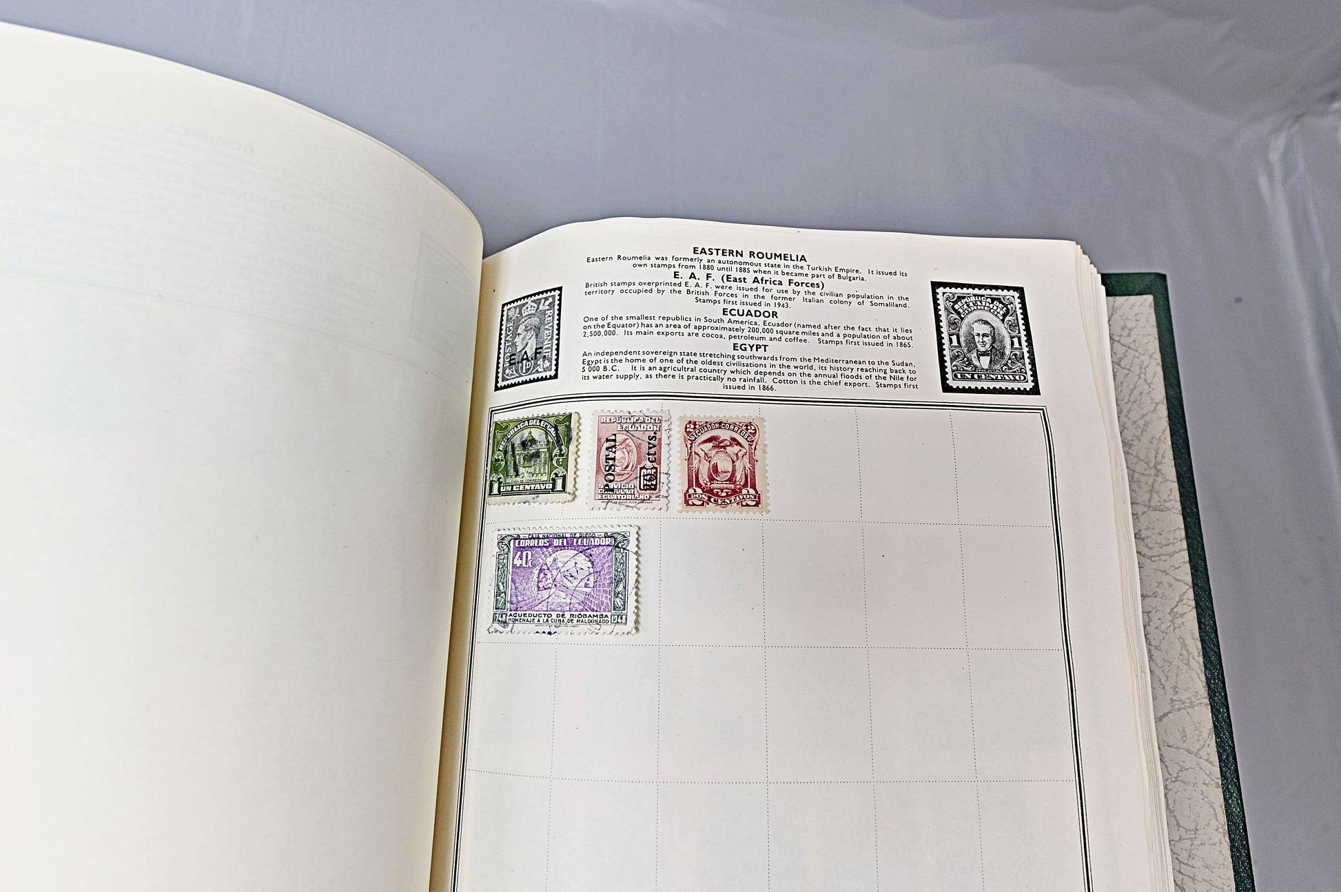 6623 World Stamp Collection. Much Early. Unchecked. Better Seen. 137 Images