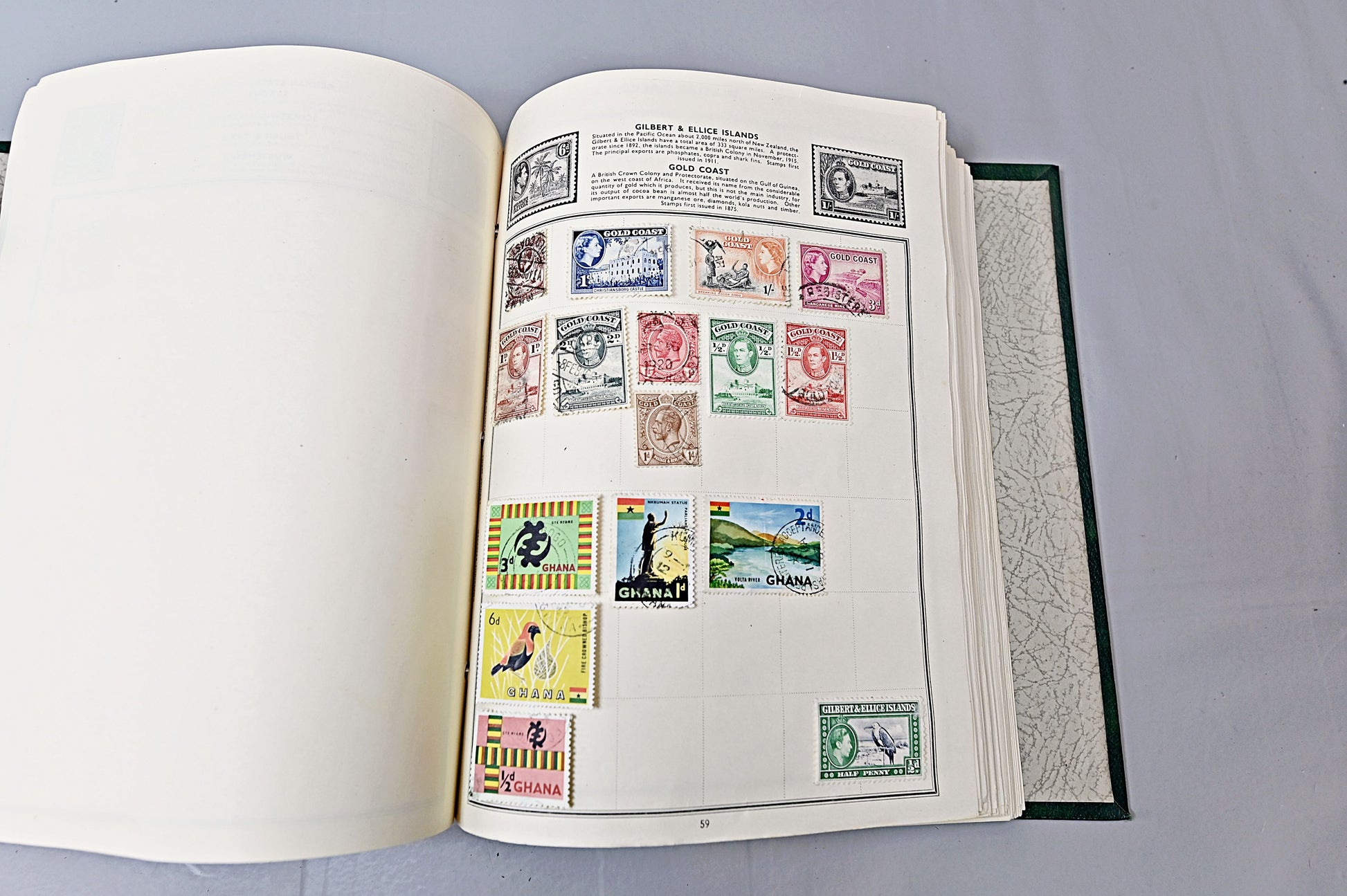 6623 World Stamp Collection. Much Early. Unchecked. Better Seen. 137 Images