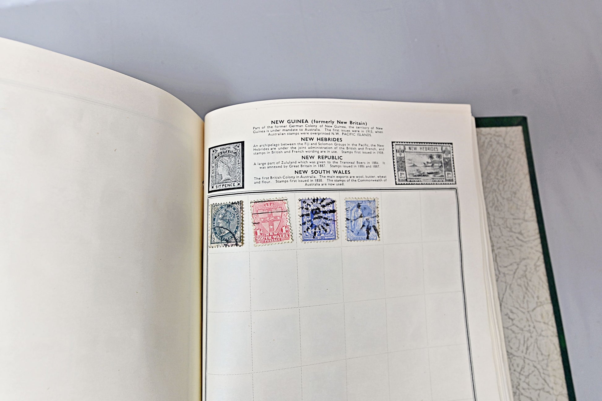 6623 World Stamp Collection. Much Early. Unchecked. Better Seen. 137 Images