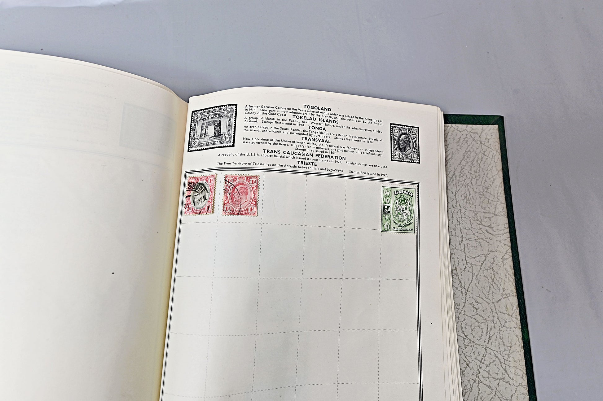 6623 World Stamp Collection. Much Early. Unchecked. Better Seen. 137 Images