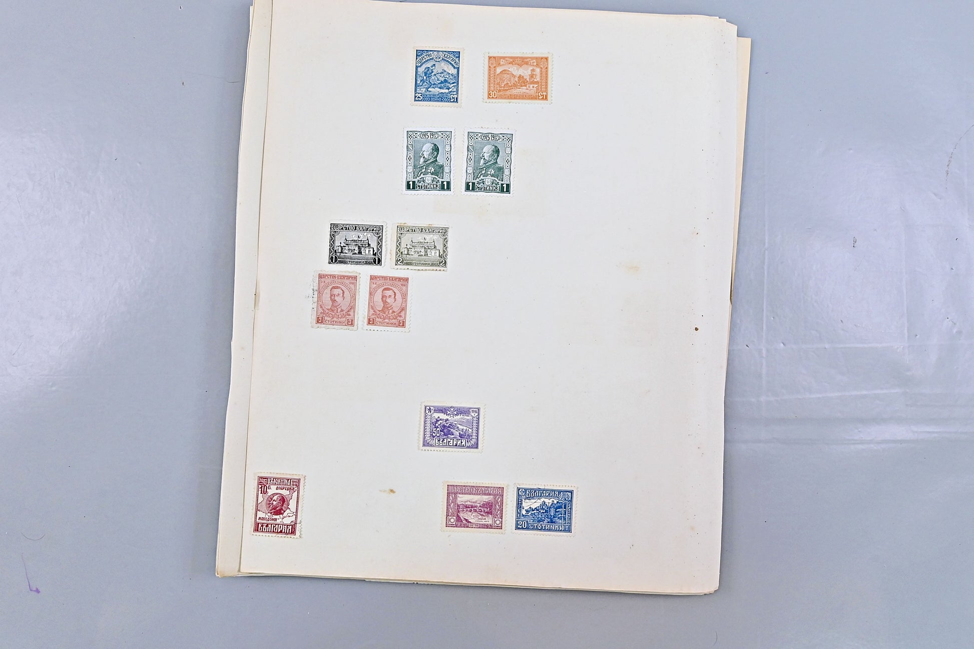 6657 Bulgaria Collection. Inc Early, Mint, Sets, High Values. 48 Images