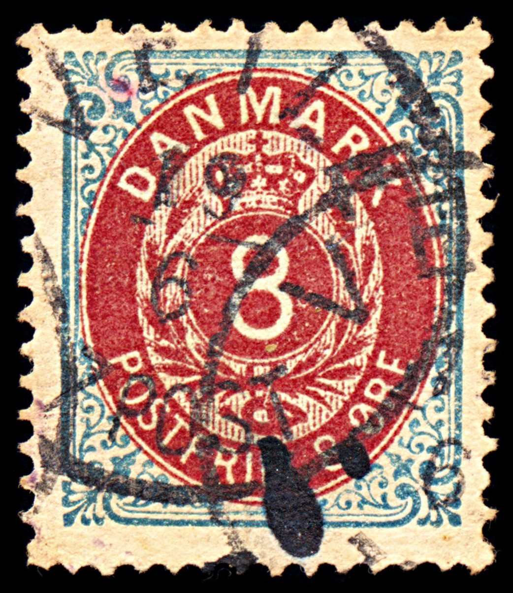 6903 Denmark SG61a 8 Ore Carmine & Slate 1875. Used. C£27